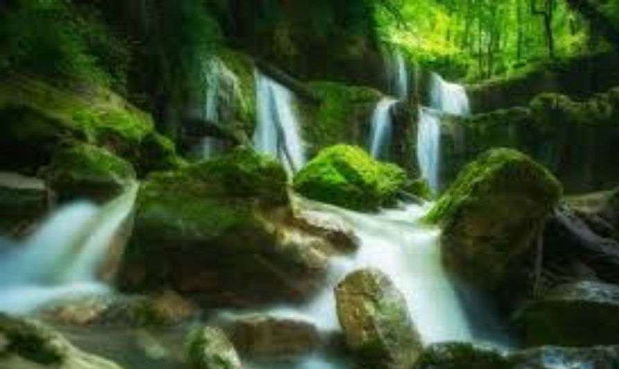 زیبایی هفت آبشار