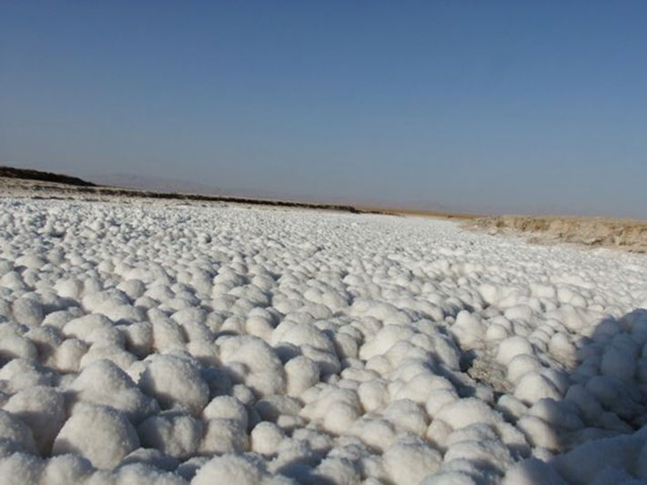 نمکهای زیبا در طبیعتگردی طبس